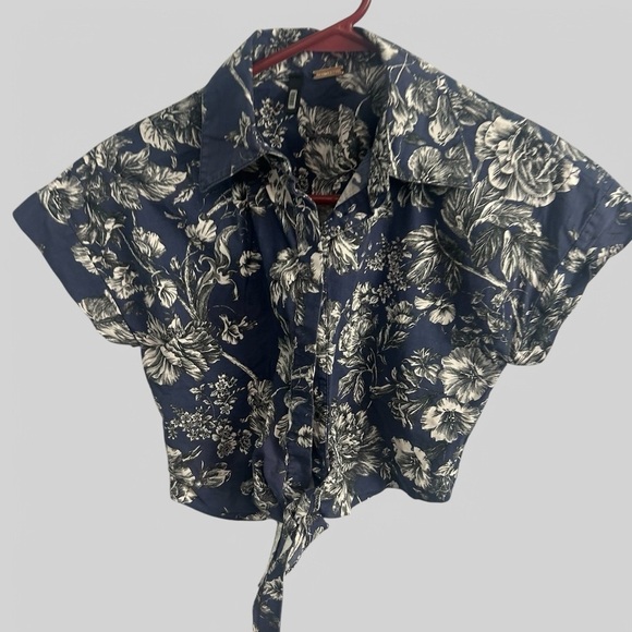 Adam Lippes front tie button down floral cropped top USA size XS mother of pearl - Picture 1 of 10